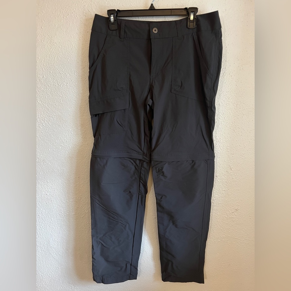 Columbia Women’s Dark Gray Cargo Pants